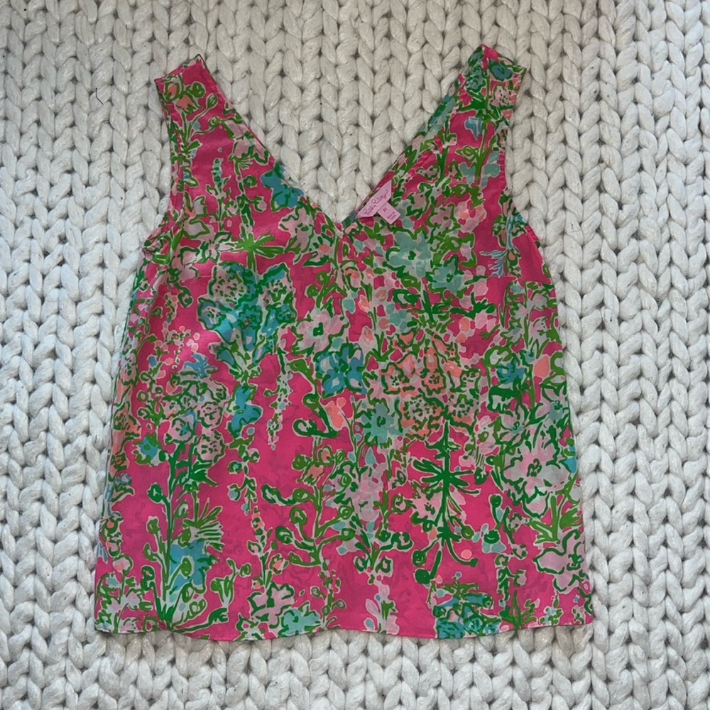 Lilly Pulitzer floral silky tank/blouse